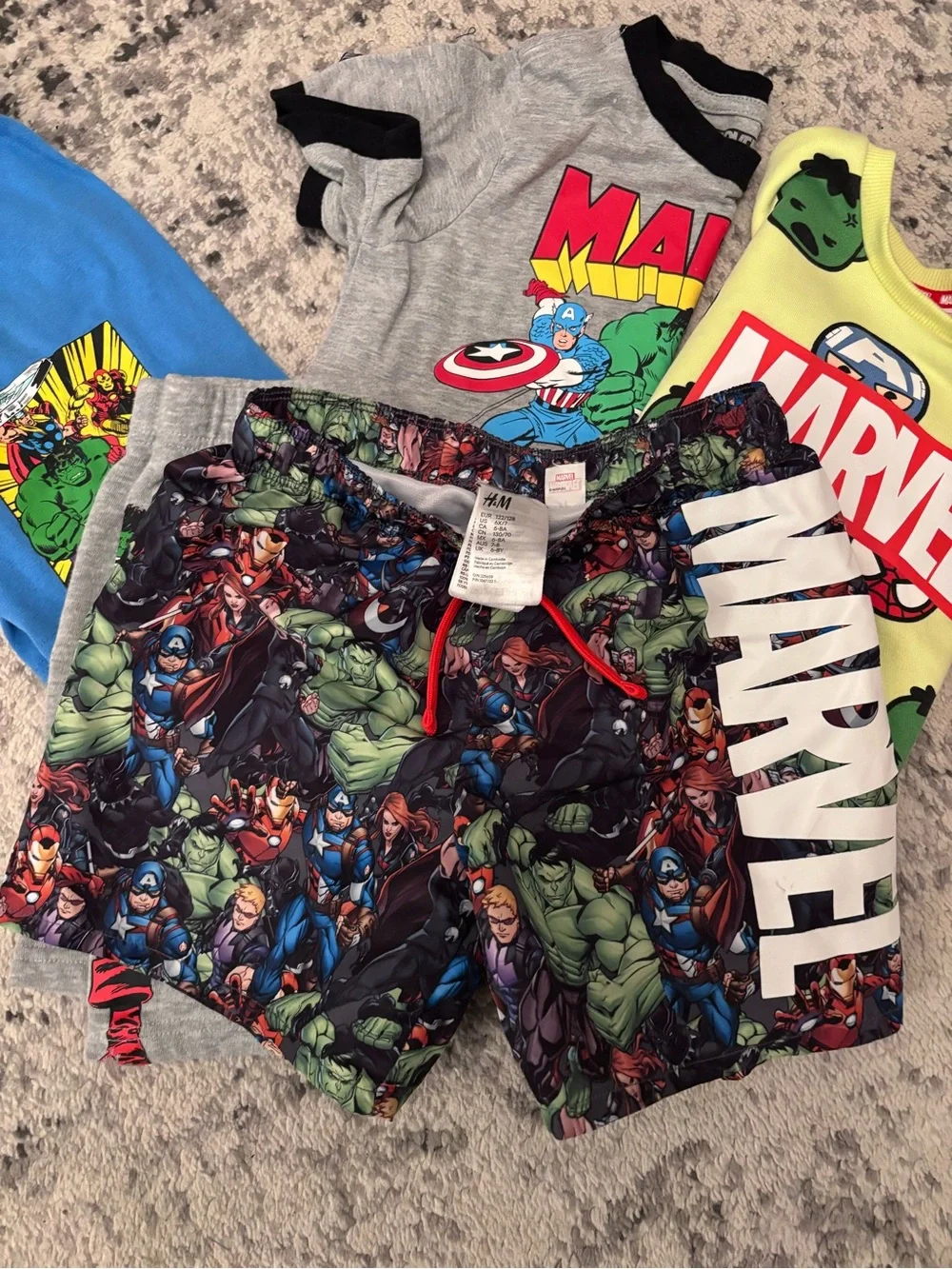Marvel Kids Bundle Set - Size 6 - Shorts,‎ Swim, sweatshirt